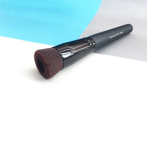 Face Foundation Brush